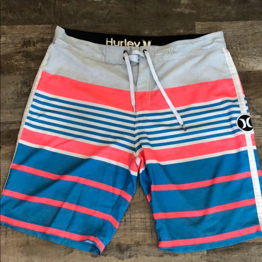 Men’s Hurley phantom board shorts. Sz 34/36